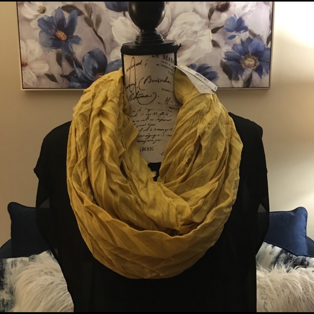 🌹NewDirectionsChevronPleatedInfinityLoopScarves